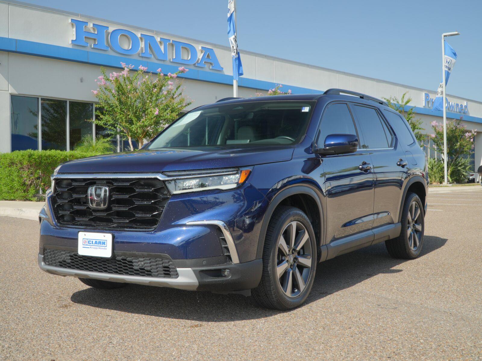 Black (Obsidian Blue Pearl) 2024 Honda Pilot SUV / Crossover All-Wheel Drive Automatic