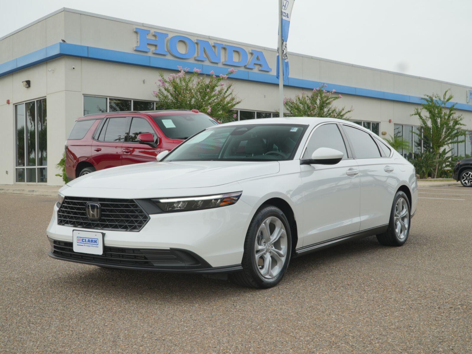 Platinum White Pearl 2024 Honda Accord Sedan Front-Wheel Drive Continuously Variable Transmission