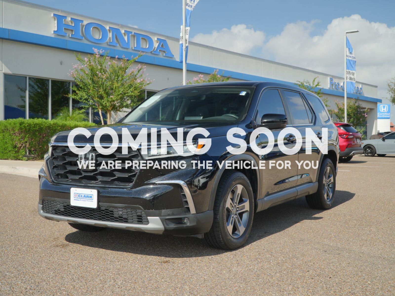 Crystal Black Pearl 2023 Honda Pilot SUV / Crossover Front-Wheel Drive Automatic