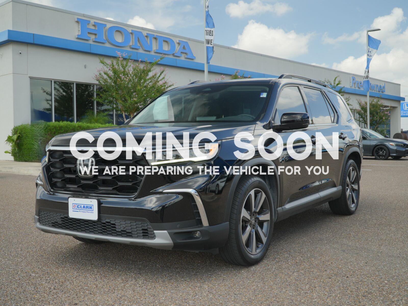 Crystal Black Pearl 2025 Honda Pilot SUV / Crossover Front-Wheel Drive Automatic