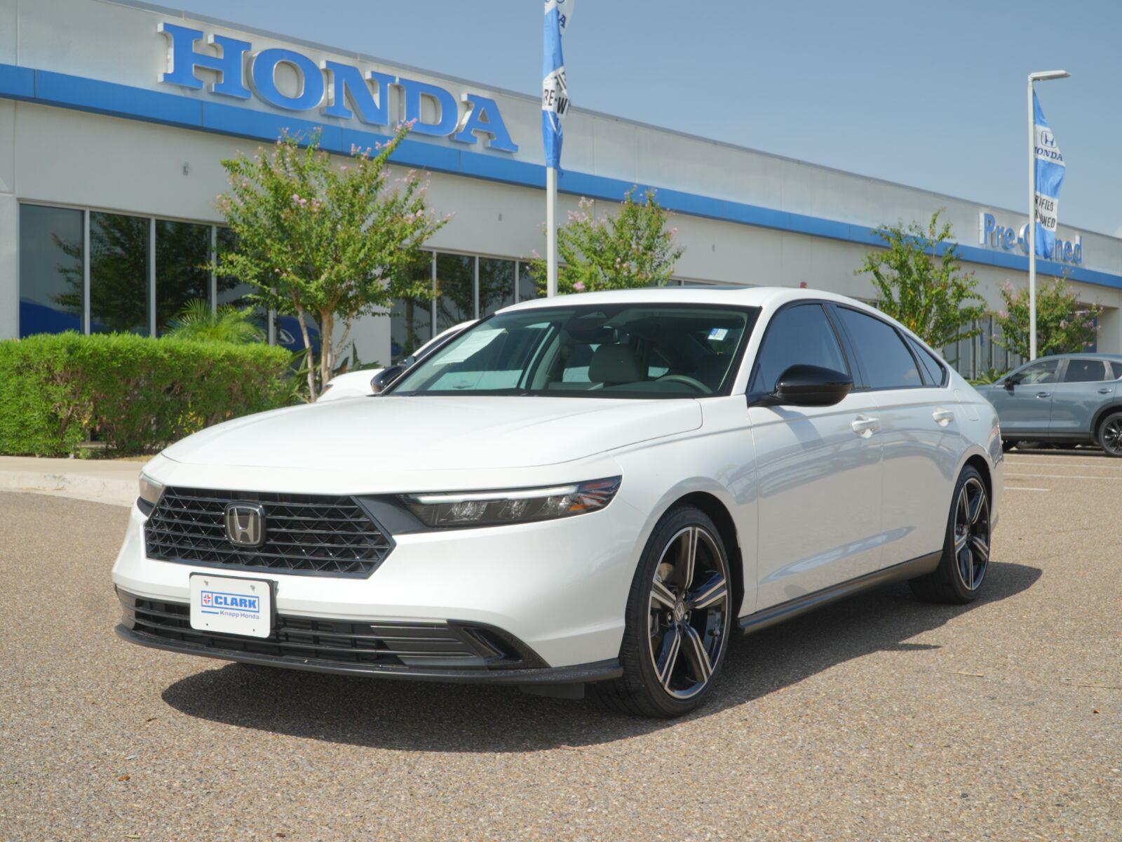 Platinum White Pearl 2026 Honda Accord Sedan Front-Wheel Drive Continuously Variable Transmission