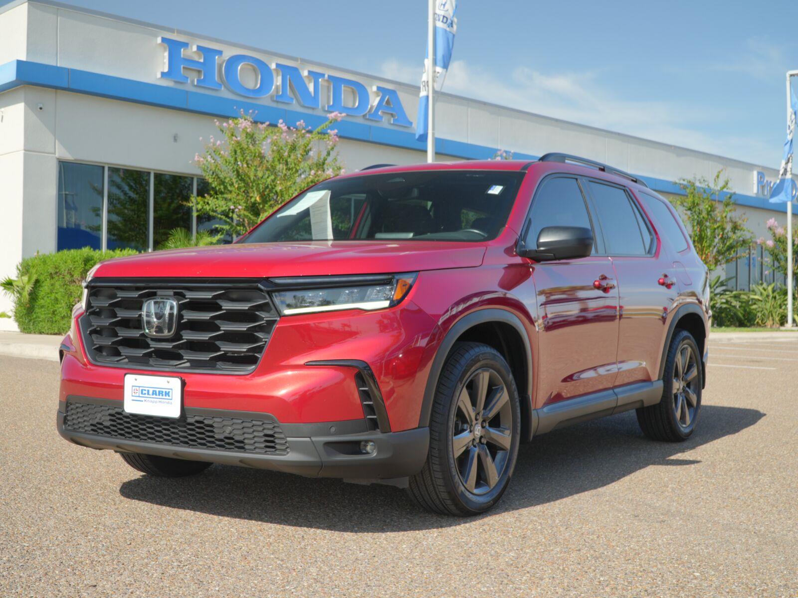 Radiant Red Metallic II 2025 Honda Pilot SUV / Crossover Front-Wheel Drive Automatic