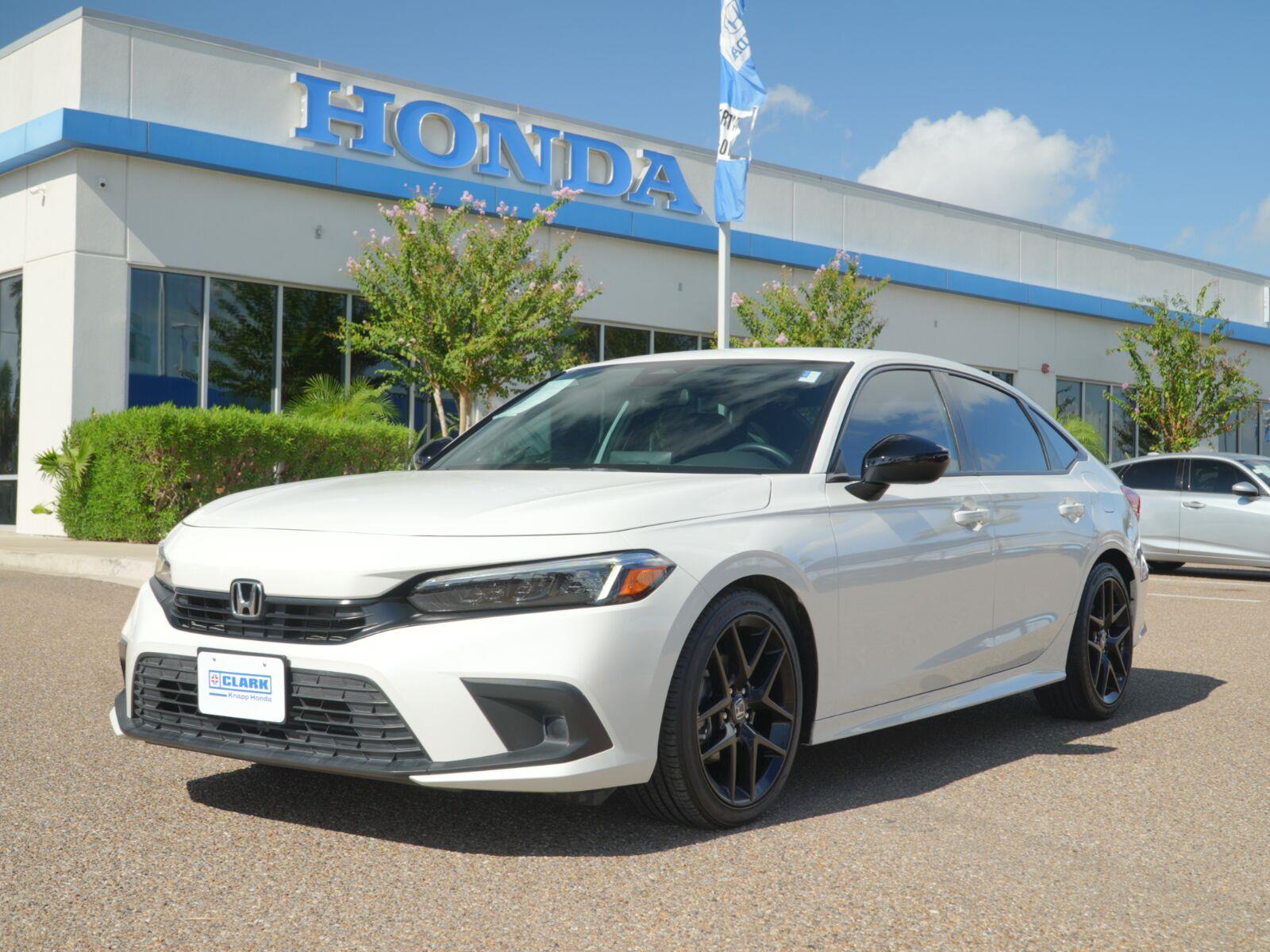 Platinum White Pearl 2024 Honda Civic Sedan Front-Wheel Drive 7-Speed CVT