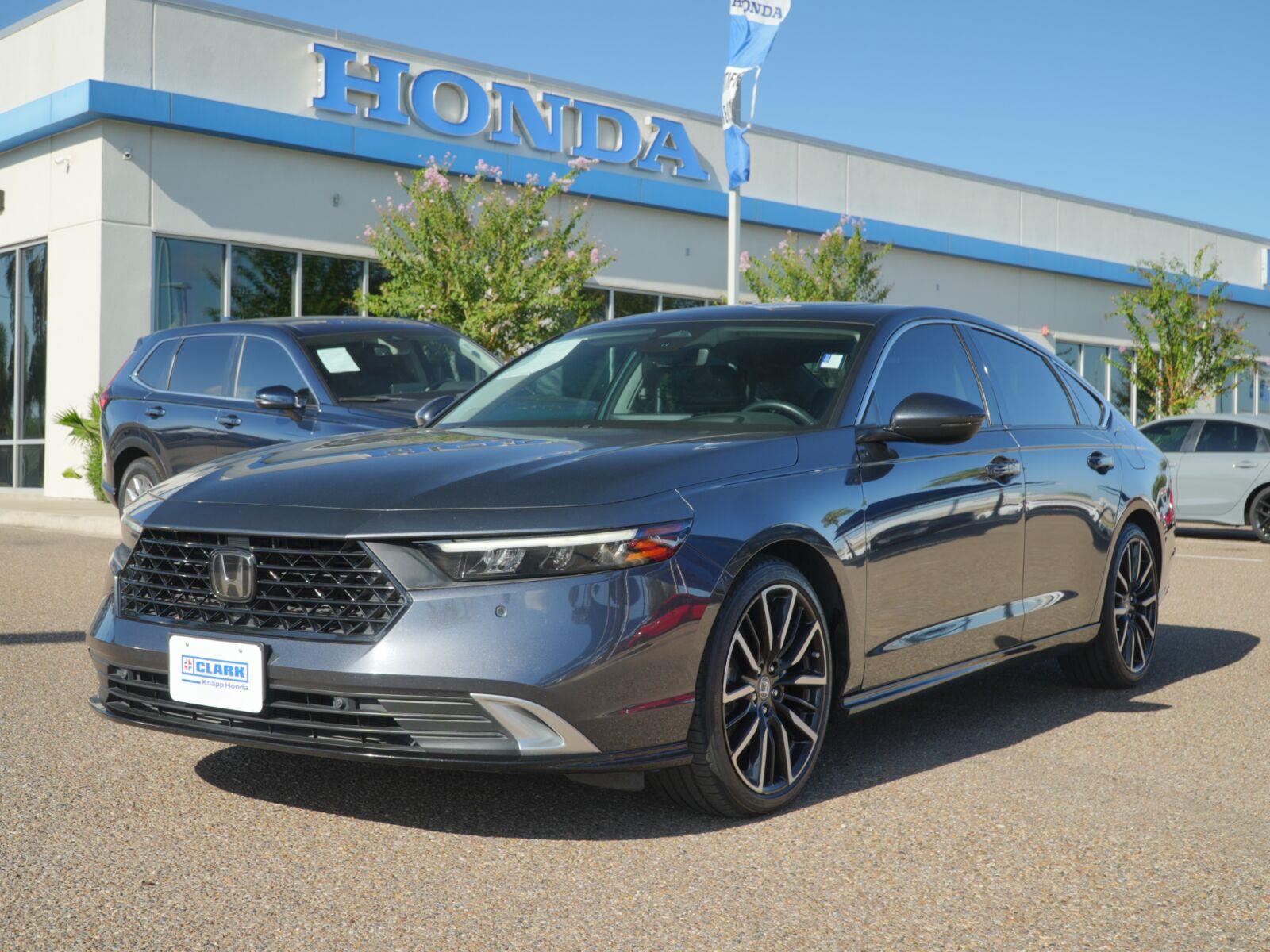 2023 Honda Accord Hybrid Touring FWD