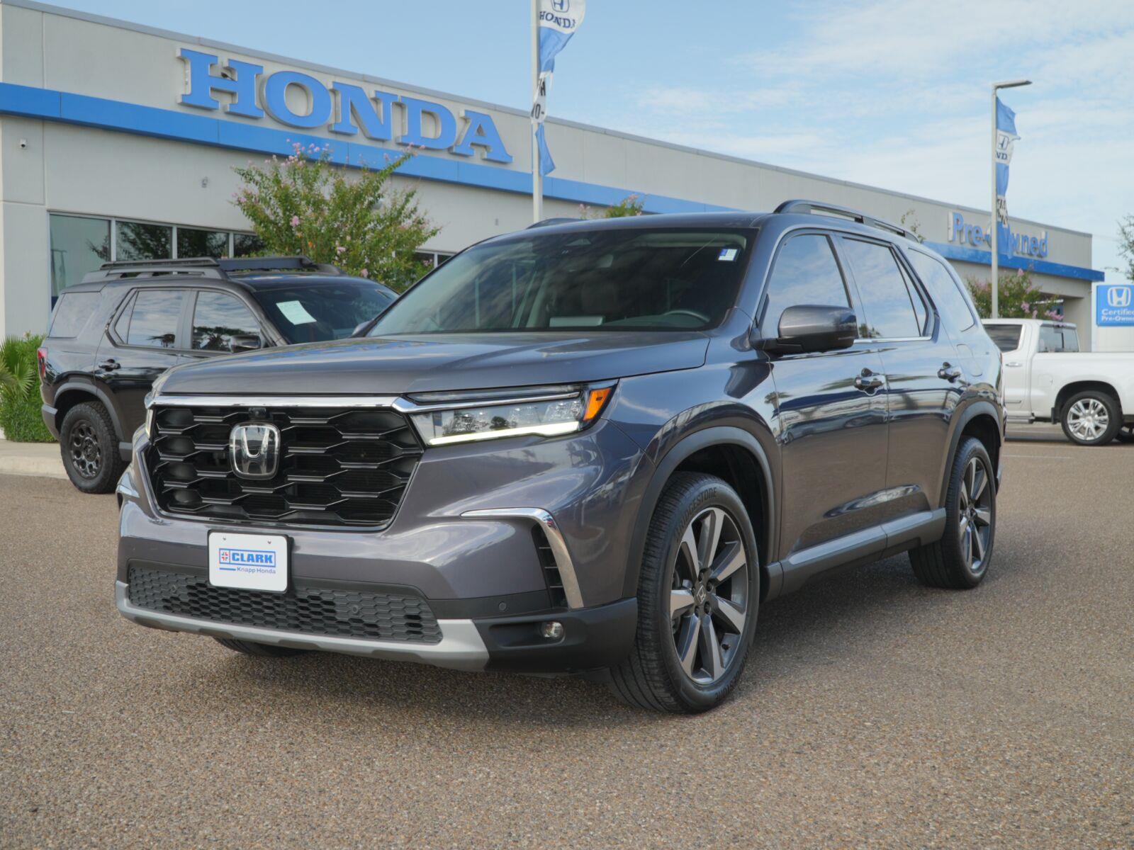  2024 Honda Pilot Elite AWD   