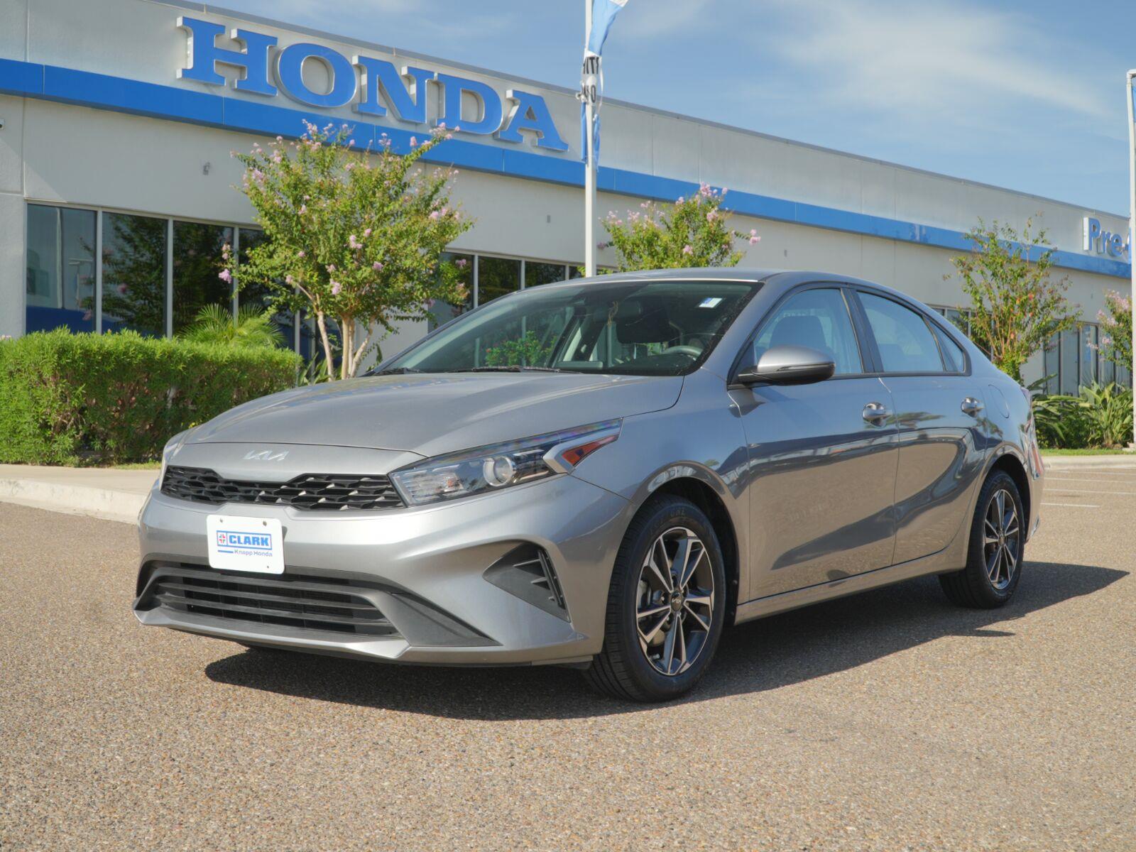 2023 Kia Forte LXS FWD