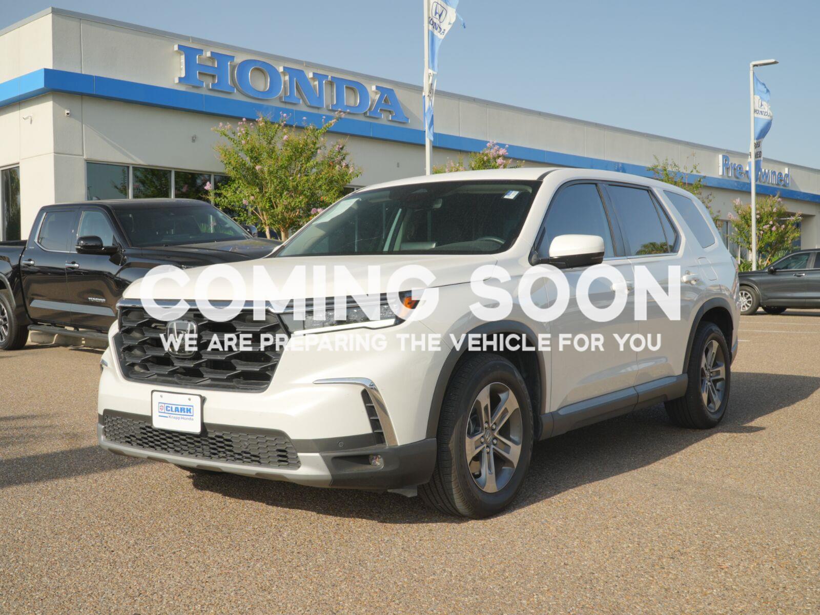 Platinum White Pearl 2025 Honda Pilot SUV / Crossover Automatic