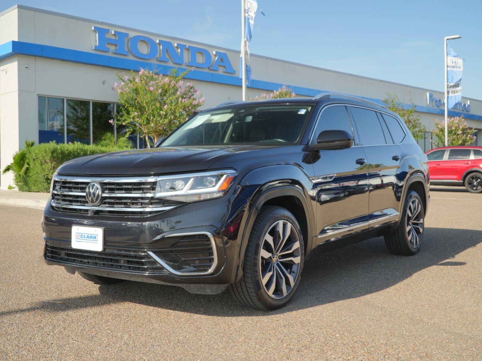 Deep Black Pearl 2023 Volkswagen Atlas SUV / Crossover All-Wheel Drive Automatic