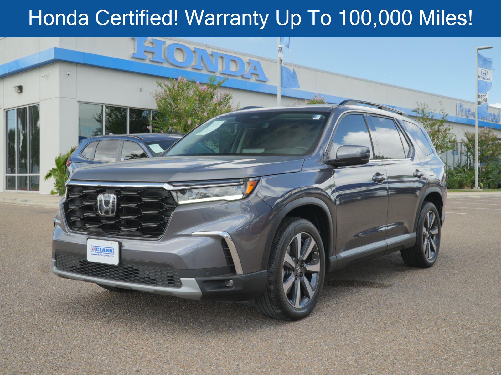 Gray (Modern Steel Metallic) 2025 Honda Pilot SUV / Crossover All-Wheel Drive Automatic