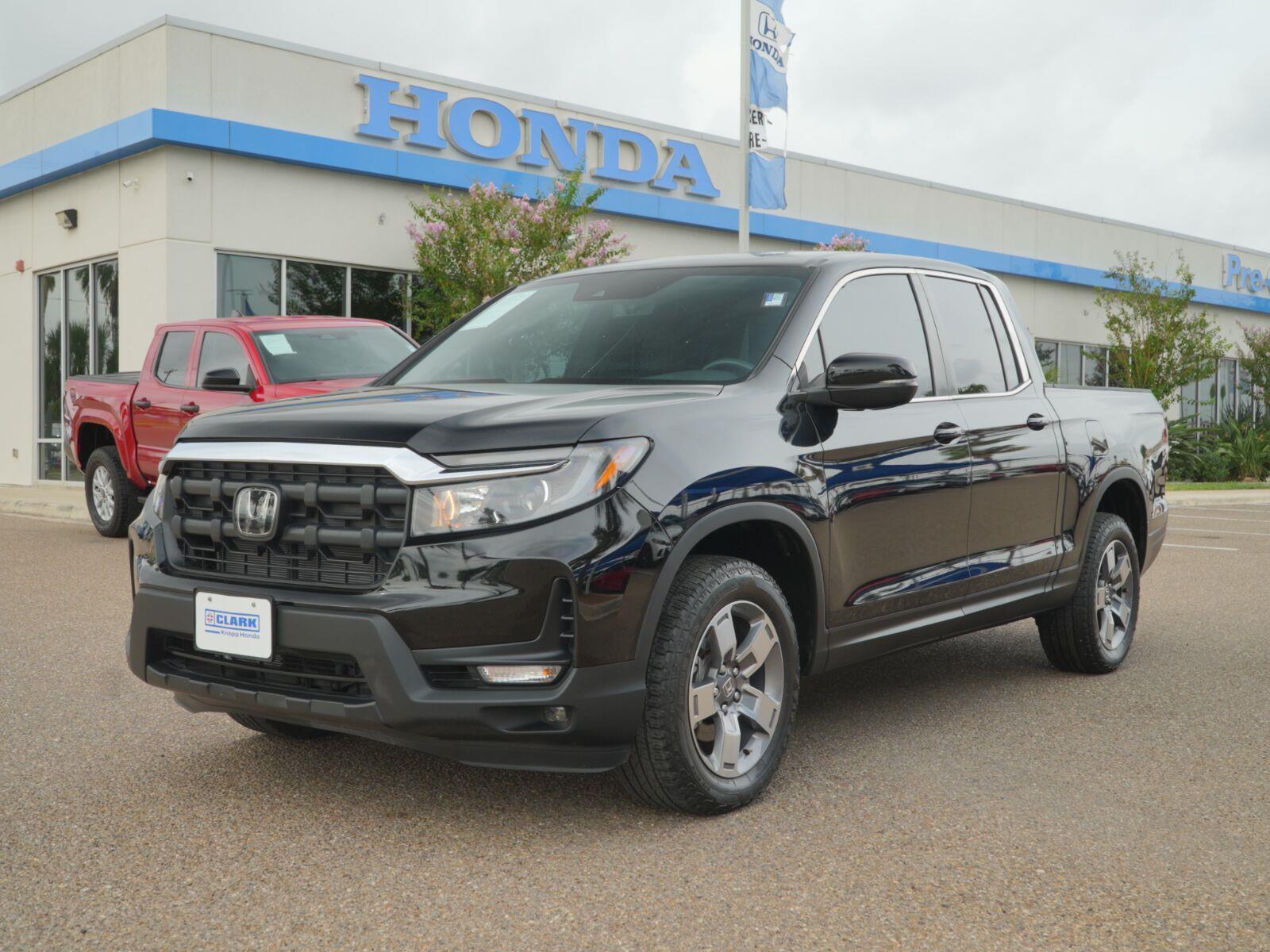 Crystal Black Pearl 2024 Honda Ridgeline Pickup Truck All-Wheel Drive Automatic