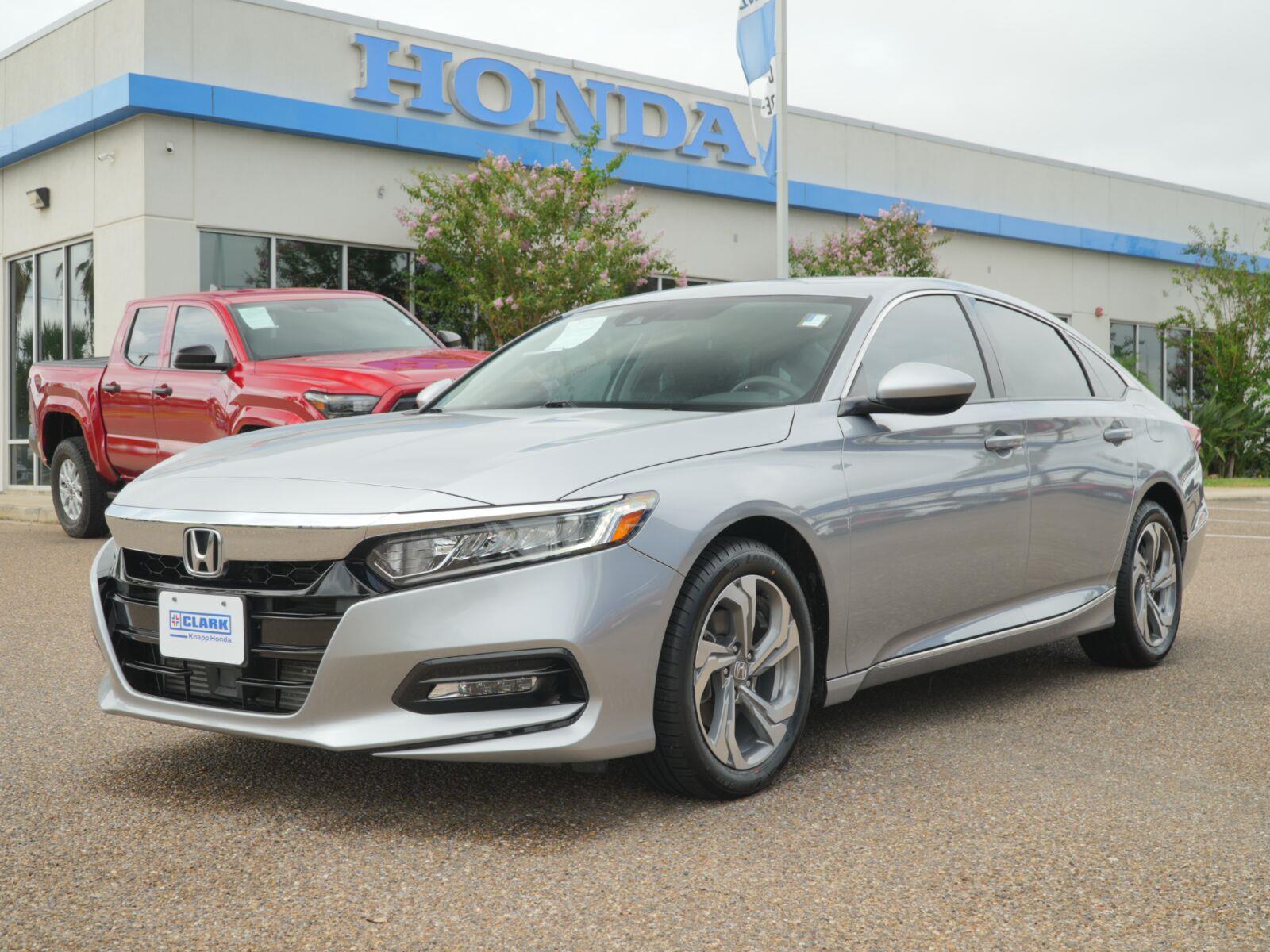 Lunar Silver Metallic 2020 Honda Accord Sedan Front-Wheel Drive Continuously Variable Transmission