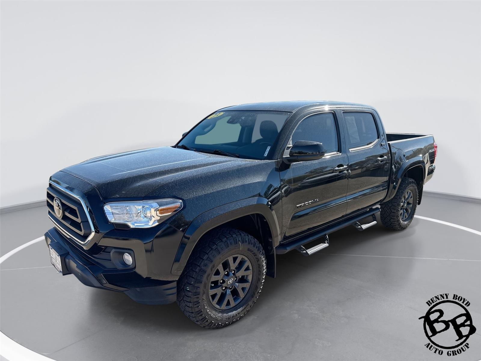 2023 Toyota Tacoma SR5's photo