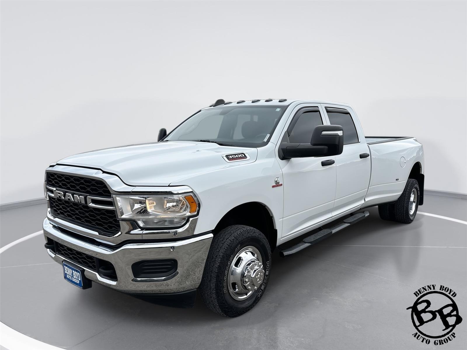 2024 RAM 3500 Tradesman's photo