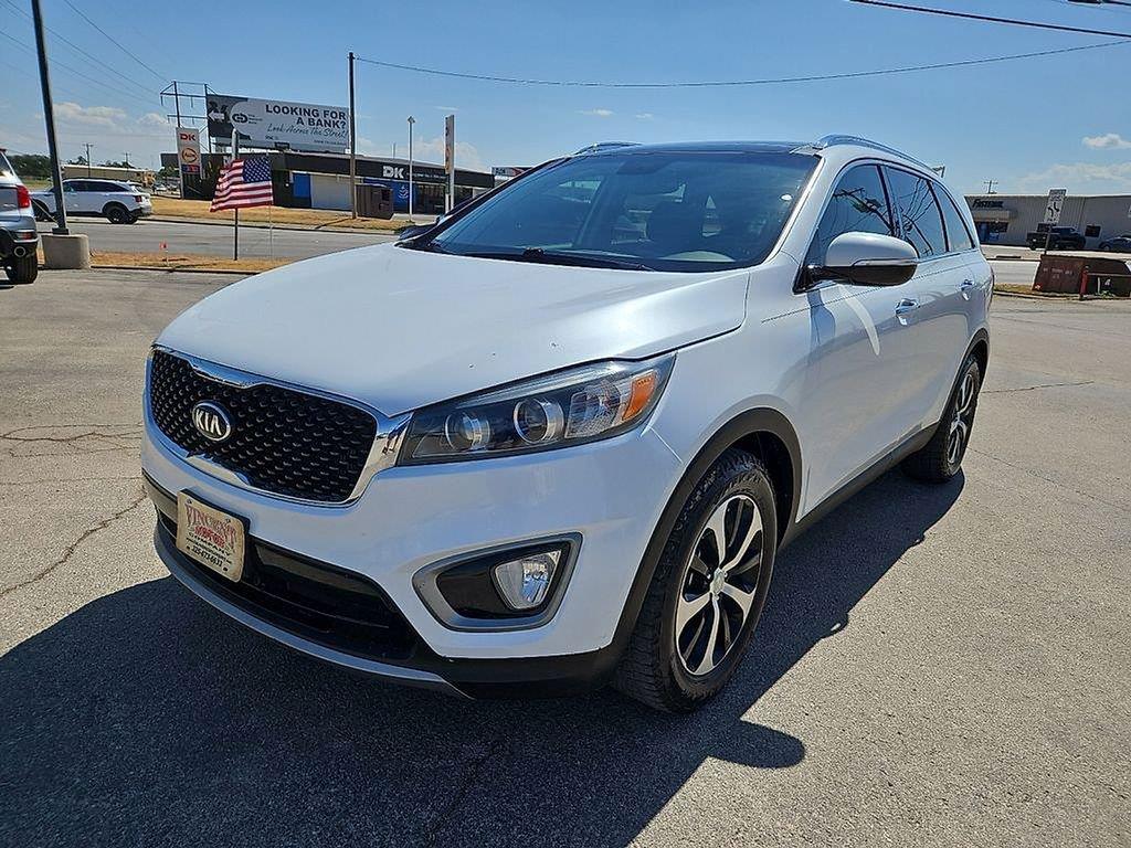 Snow White Pearl 2016 Kia Sorento SUV / Crossover Front-Wheel Drive 6-Speed Automatic