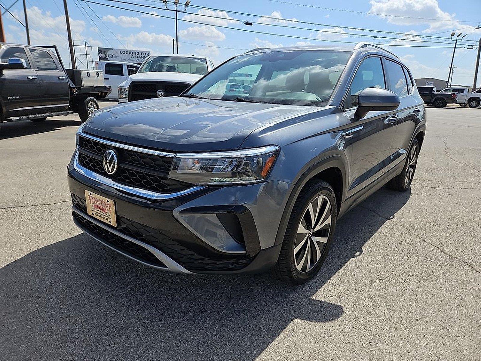 2022 Volkswagen Taos SE 4Motion