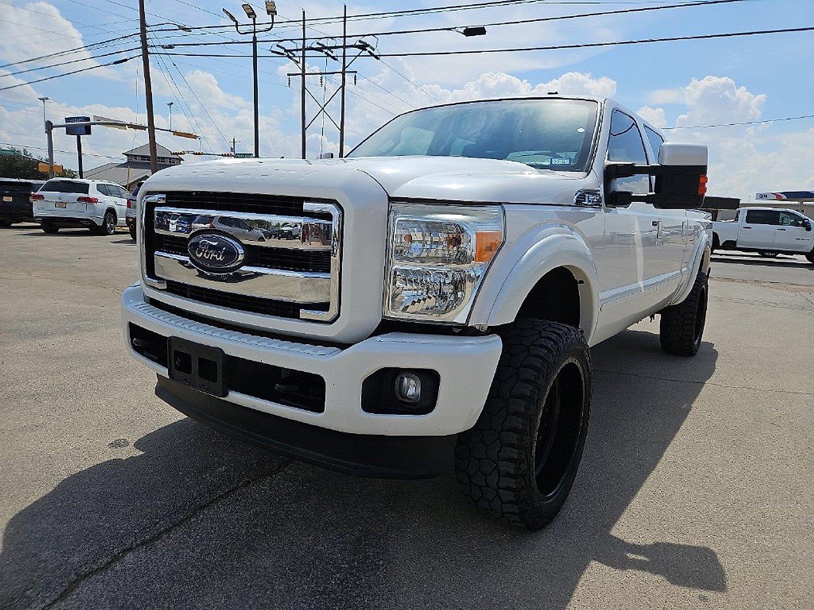 White Platinum Metallic Tri-Coat 2014 Ford F-250 Super Duty Pickup Truck Four-Wheel Drive 6-Speed Automatic