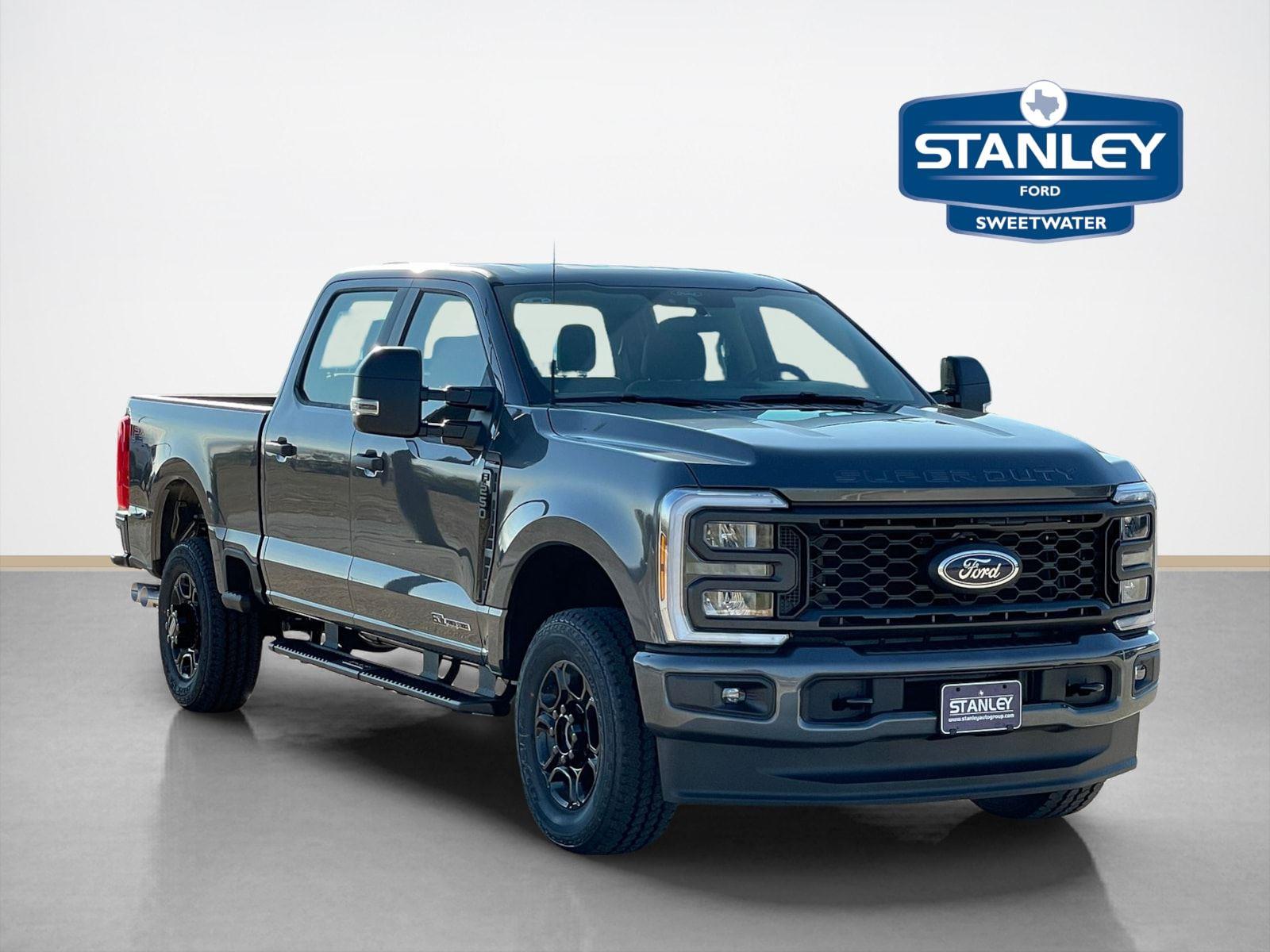 2026 Ford F-250 Super Duty XL Crew Cab 4WD