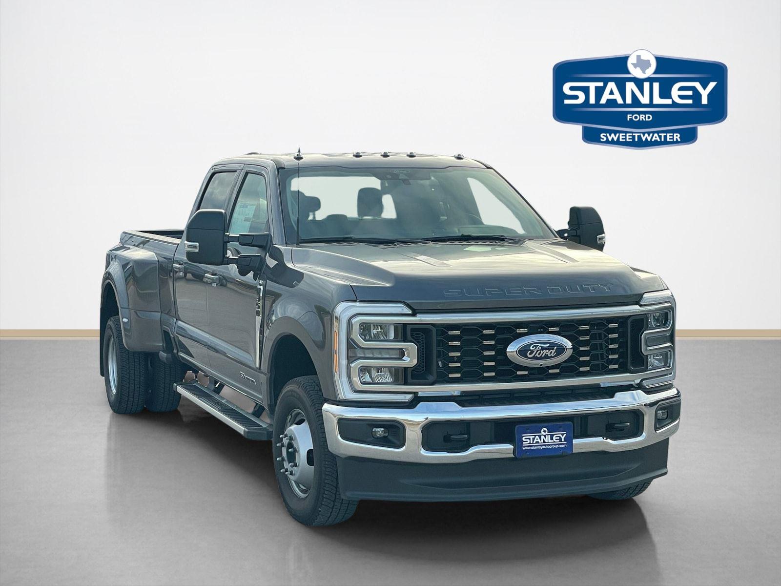 2026 Ford F-350 Super Duty XLT Crew Cab LB DRW 4WD