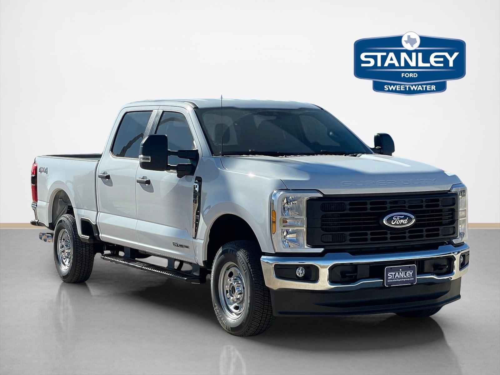 2026 Ford F-250 Super Duty XL Crew Cab 4WD