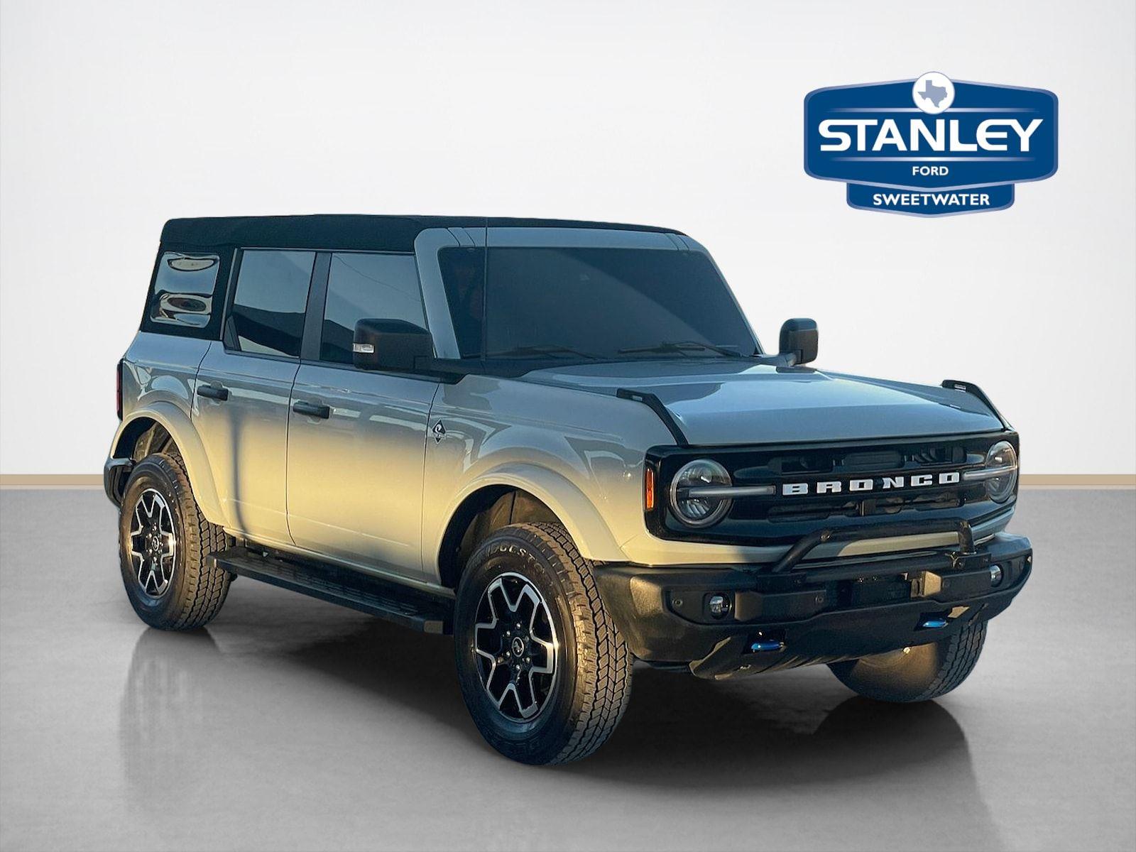2023 Ford Bronco Outer Banks Advanced 4-Door 4WD