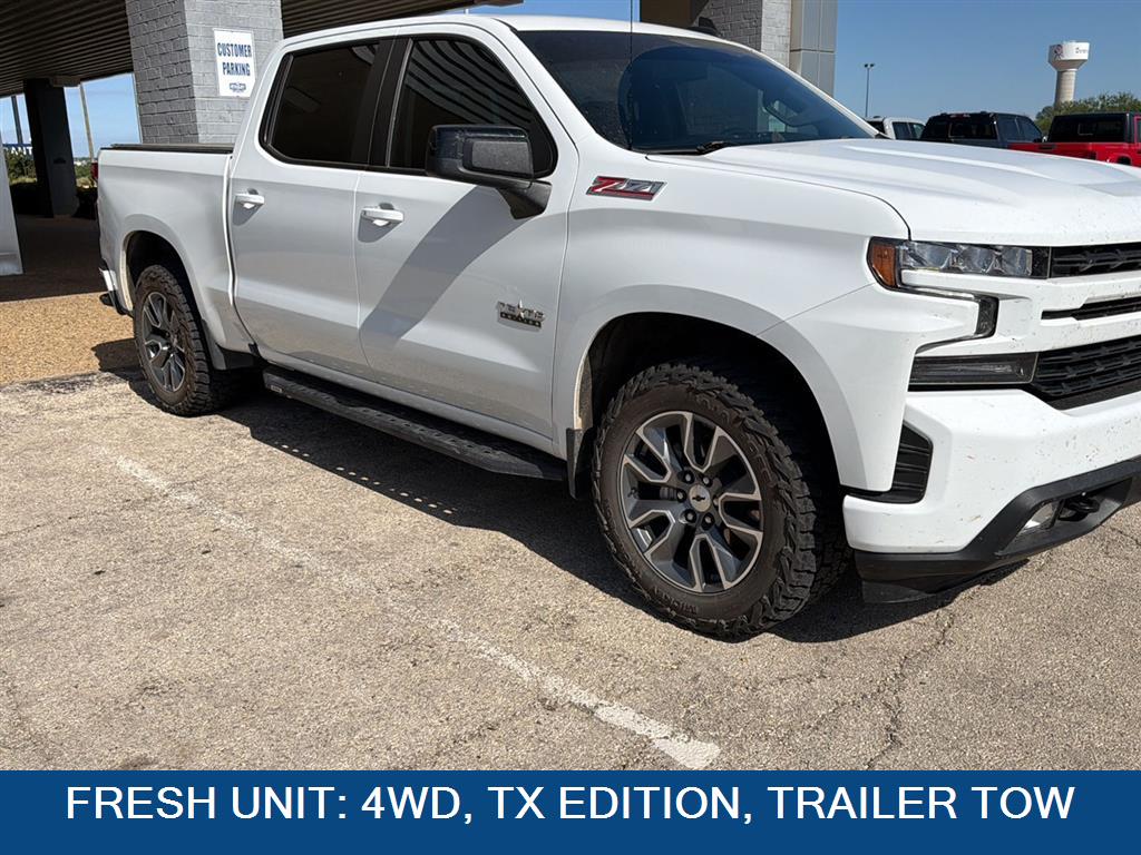 Summit White 2021 Chevrolet Silverado 1500 RST Crew Cab 4WD Pickup Truck Four-Wheel Drive 8-Speed Automatic