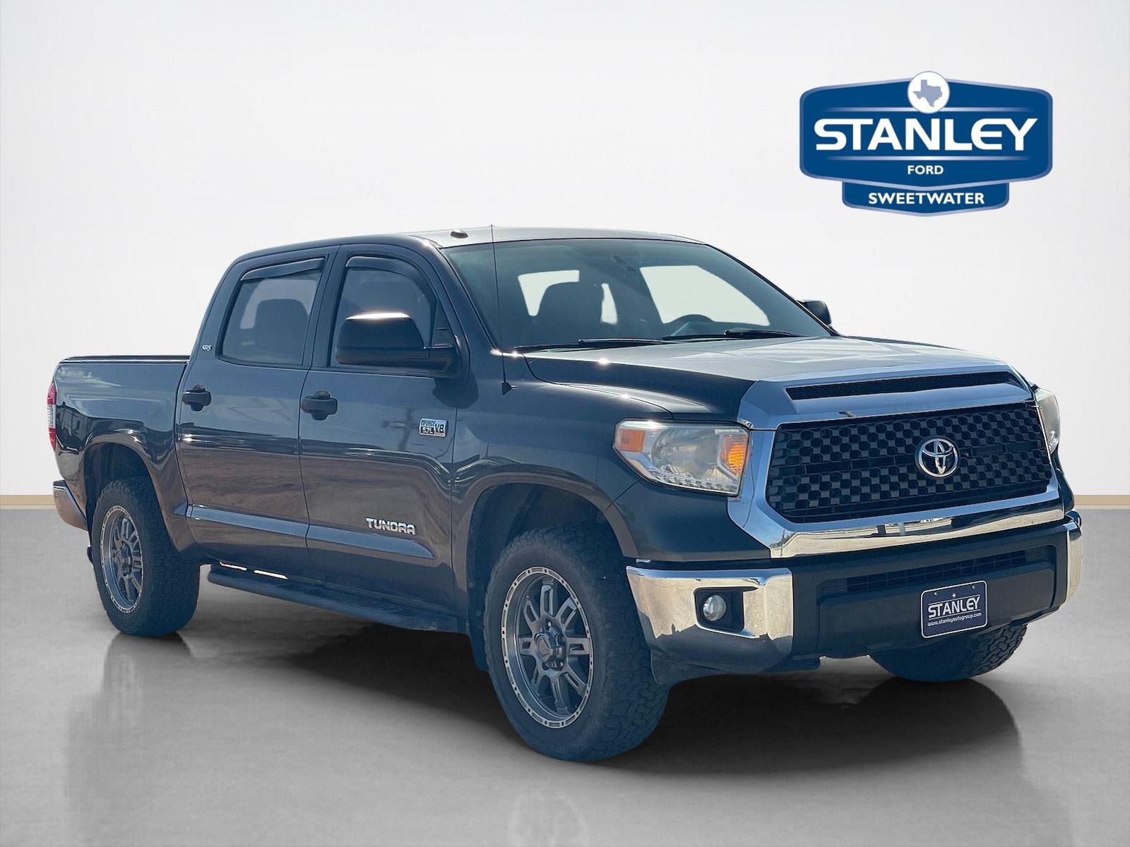Magnetic Gray Metallic 2017 Toyota Tundra Pickup Truck Four-Wheel Drive 6-Speed Automatic