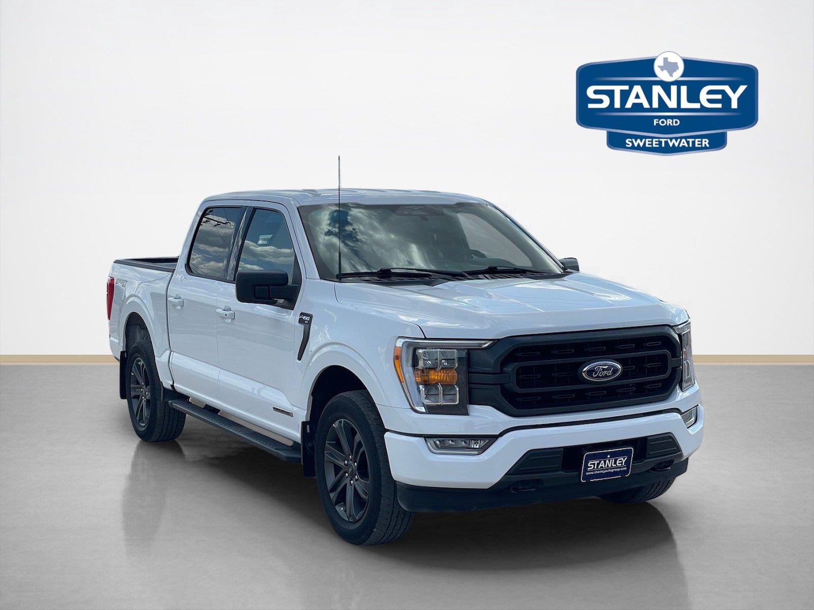 Oxford White 2023 Ford F-150 Pickup Truck Four-Wheel Drive 10-Speed Automatic