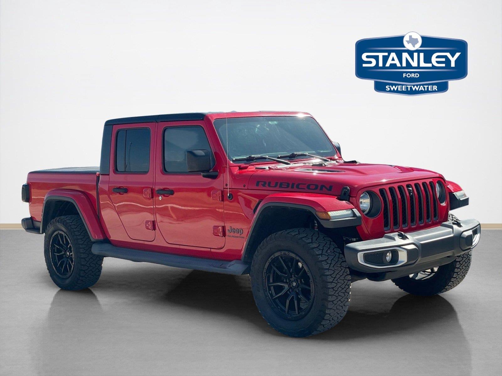 Firecracker Red Clearcoat 2020 Jeep Gladiator Pickup Truck Four-Wheel Drive 8-Speed Automatic