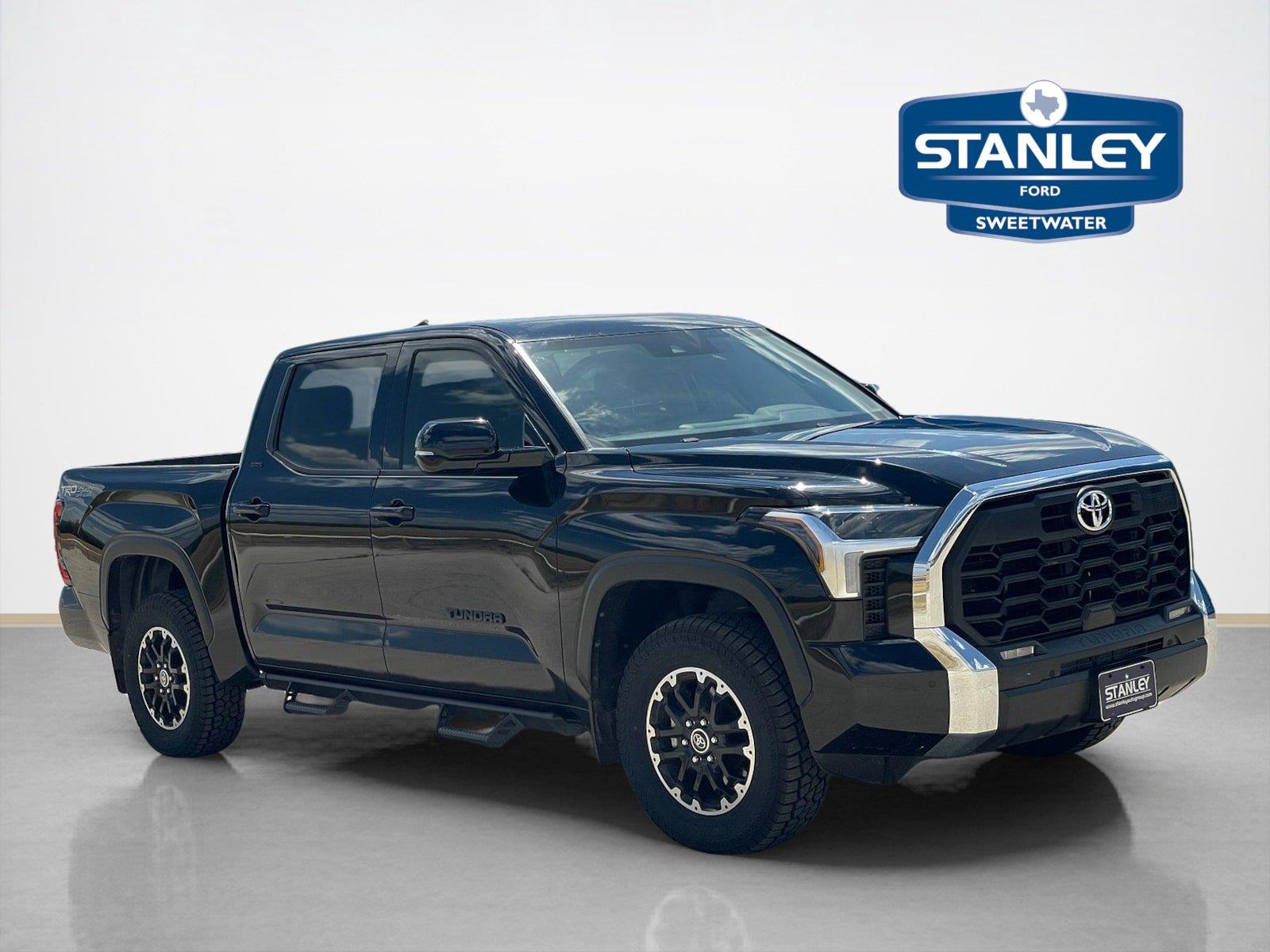  2024 Toyota Tundra SR5 CrewMax Cab 4WD   
