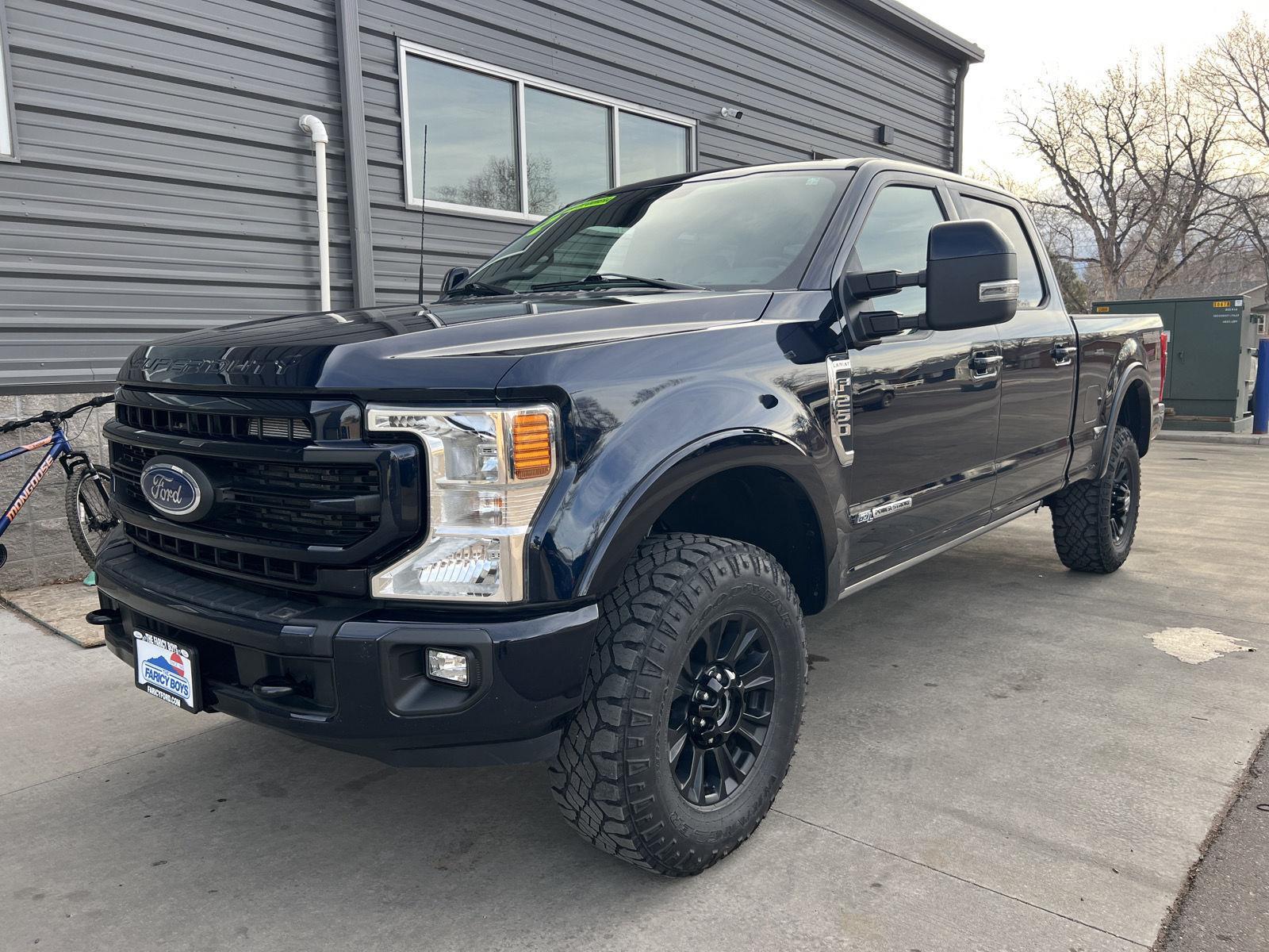 2022 Ford F-250 Super Duty Lariat Crew Cab 4WD