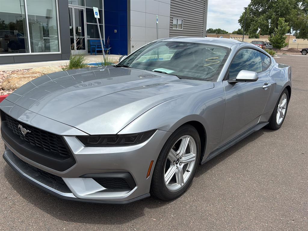 2026 Ford Mustang EcoBoost Premium Fastback RWD