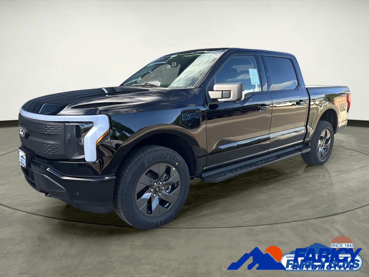 Agate Black Metallic 2025 Ford F-150 Lightning Flash SuperCrew AWD Pickup Truck All-Wheel Drive Automatic