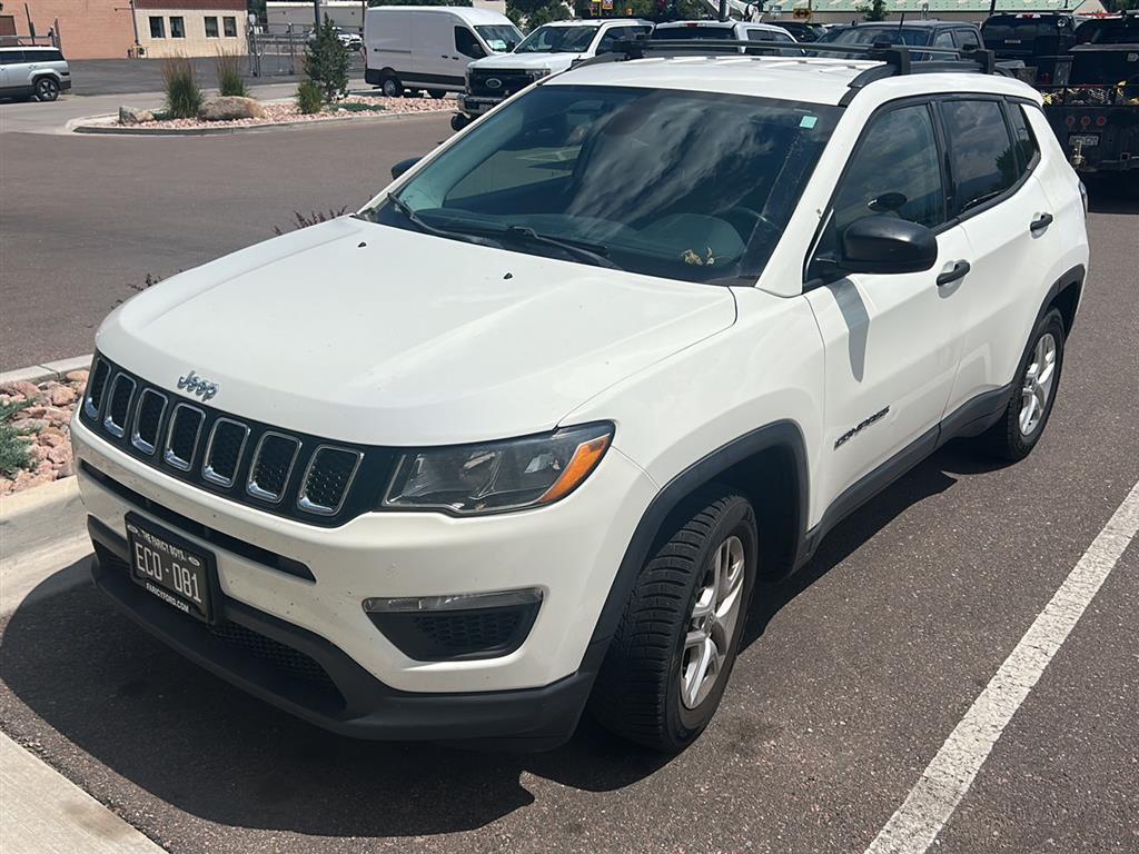 White Clearcoat 2018 Jeep Compass SUV / Crossover Front-Wheel Drive 6-Speed Automatic