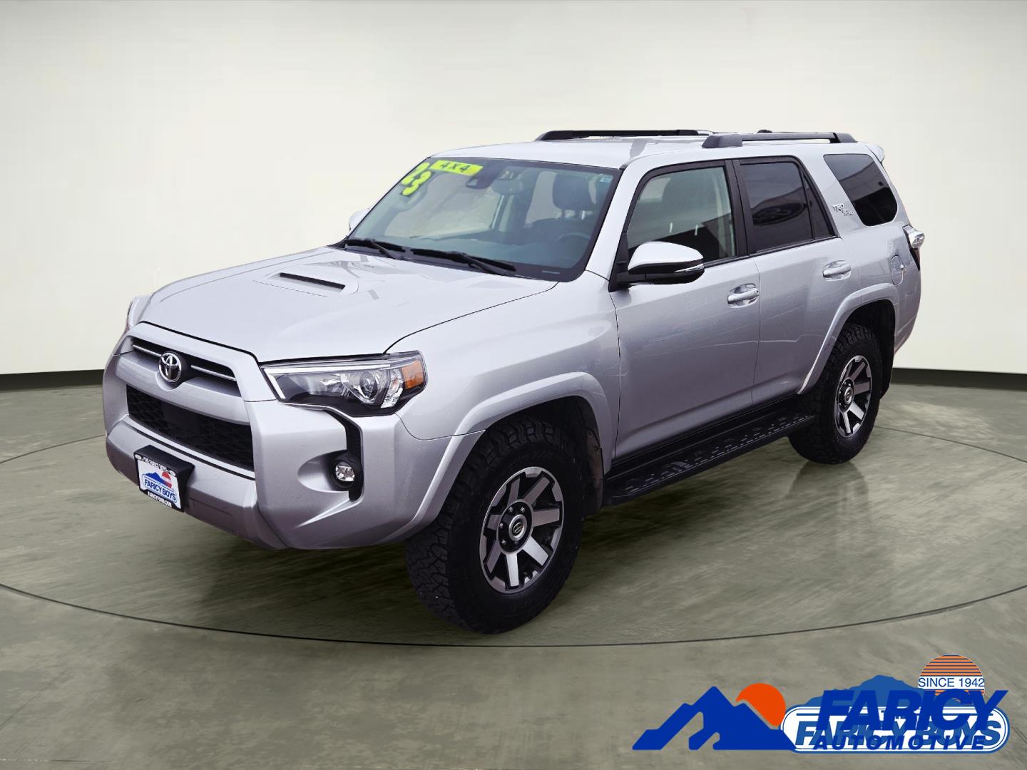 Classic Silver Metallic 2021 Toyota 4Runner TRD Off-Road Premium 4WD SUV / Crossover Four-Wheel Drive Automatic