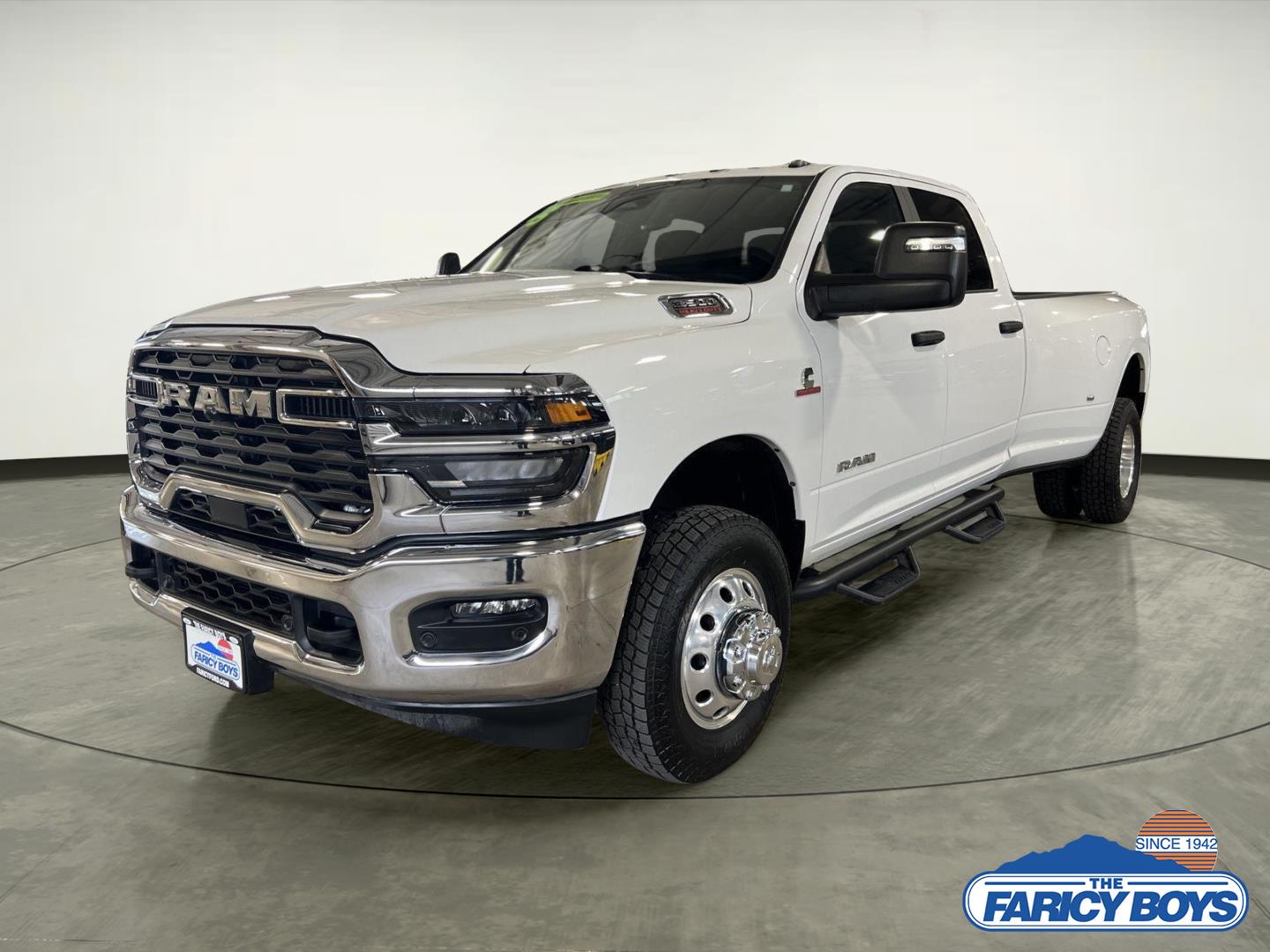 Bright White Clearcoat 2025 RAM 3500 Big Horn Crew Cab LB DRW 4WD Pickup Truck Four-Wheel Drive 8-Speed Automatic