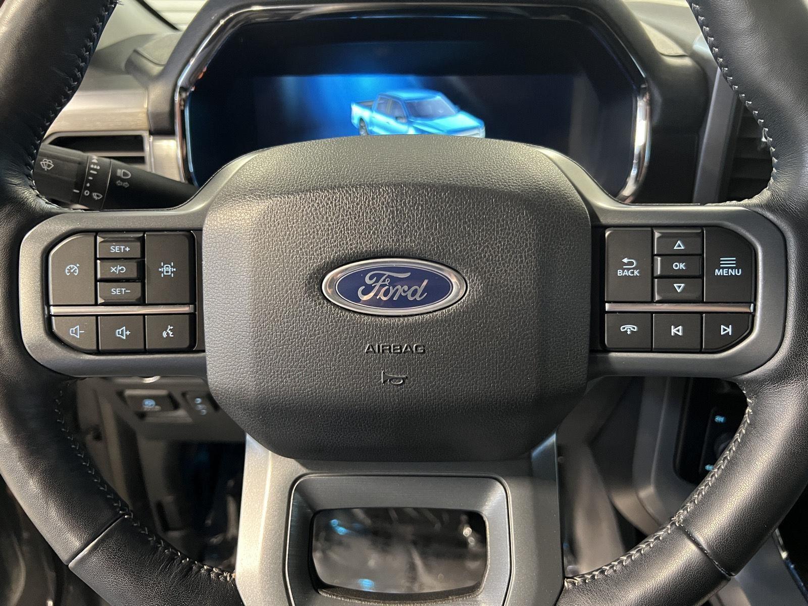 2023 Ford F-150 Lariat SuperCrew 4WD