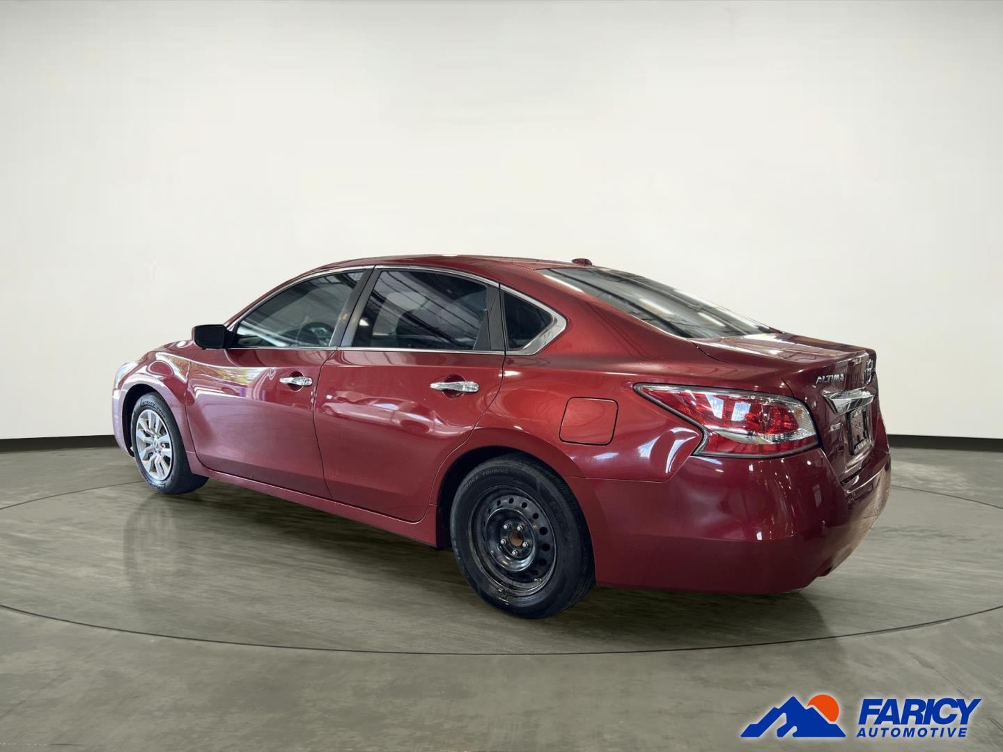View vehicle photo 2