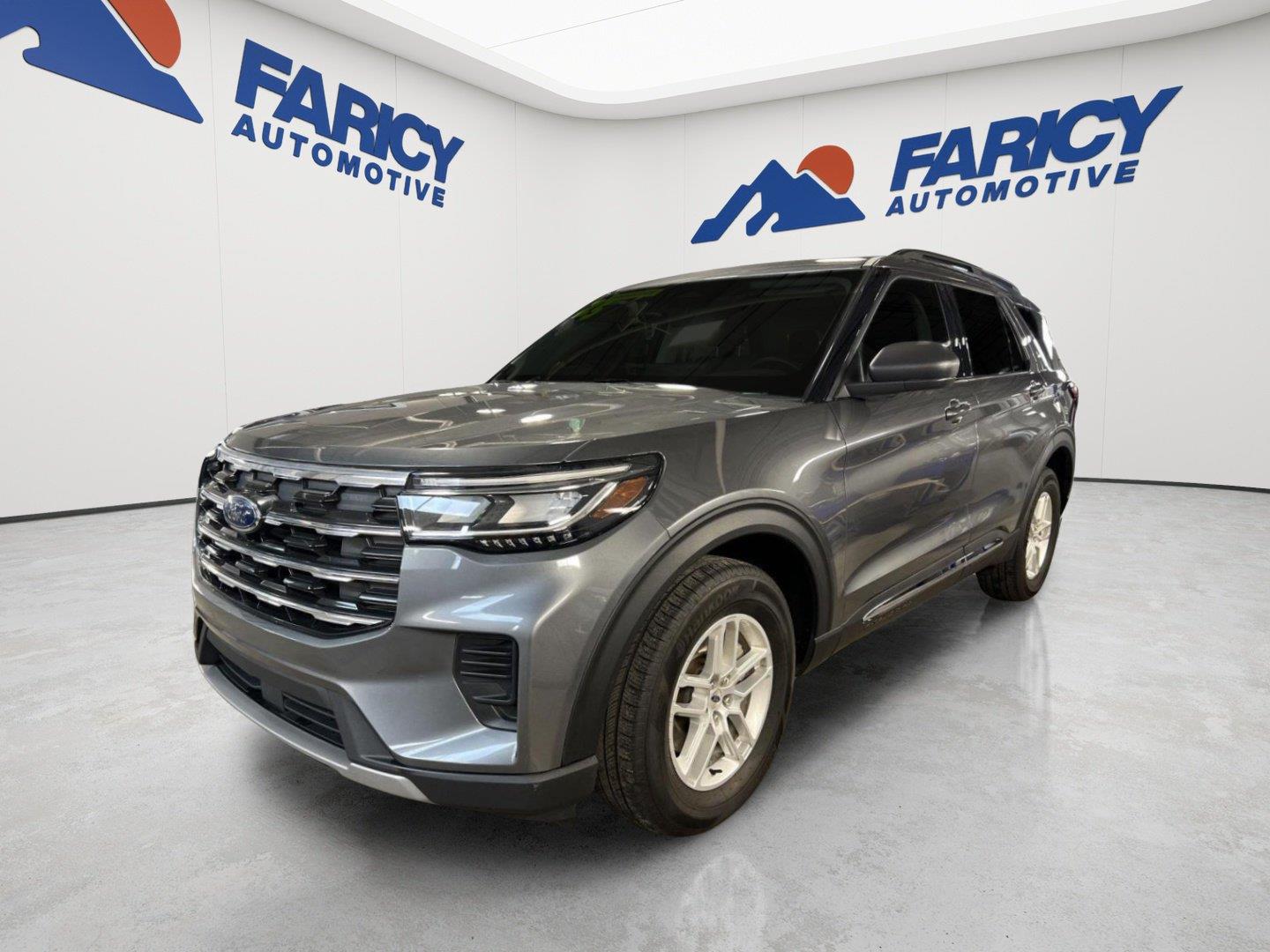 2025 Ford Explorer Active AWD