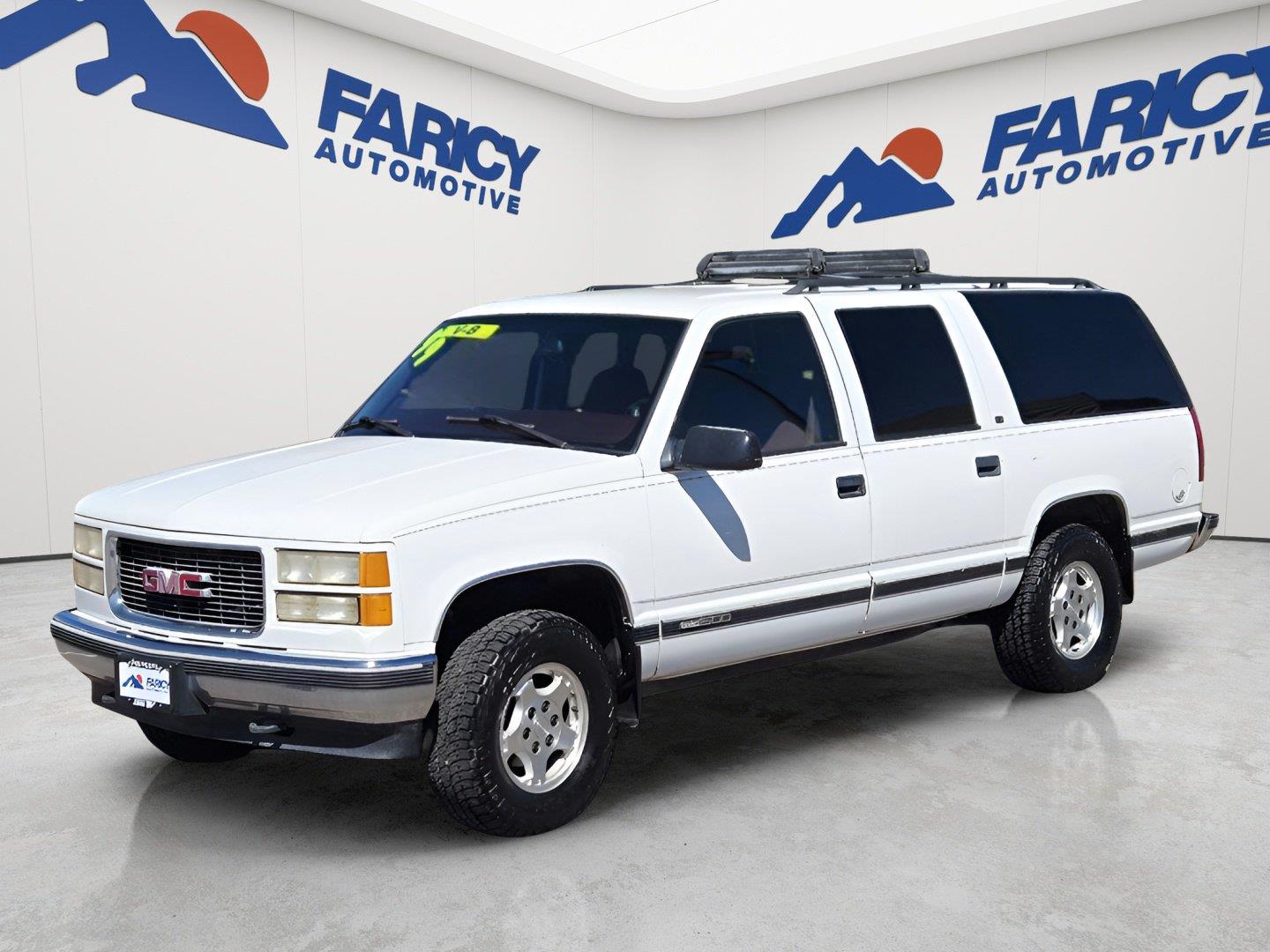 Summit White 1999 GMC Suburban SUV / Crossover Four-Wheel Drive 4-Speed Automatic Overdrive
