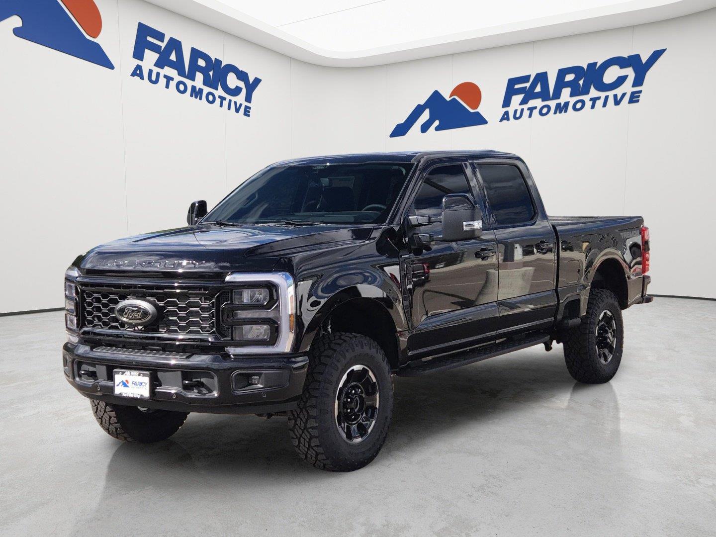 Agate Black 2026 Ford F-250 Super Duty Pickup Truck Four-Wheel Drive Automatic