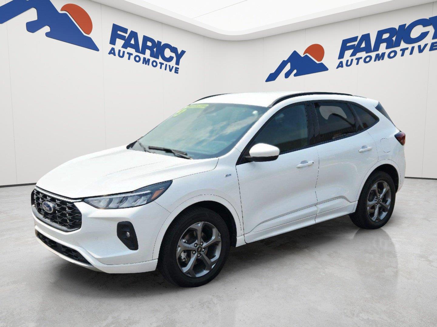 2023 Ford Escape Hybrid ST-Line Select AWD