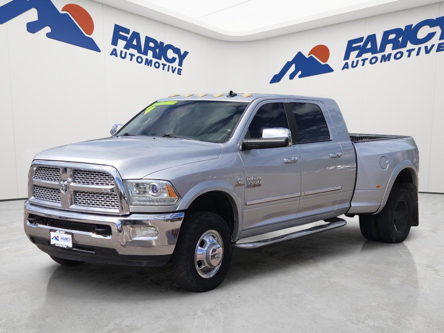 2014 RAM 3500 Laramie Mega Cab DRW 4WD