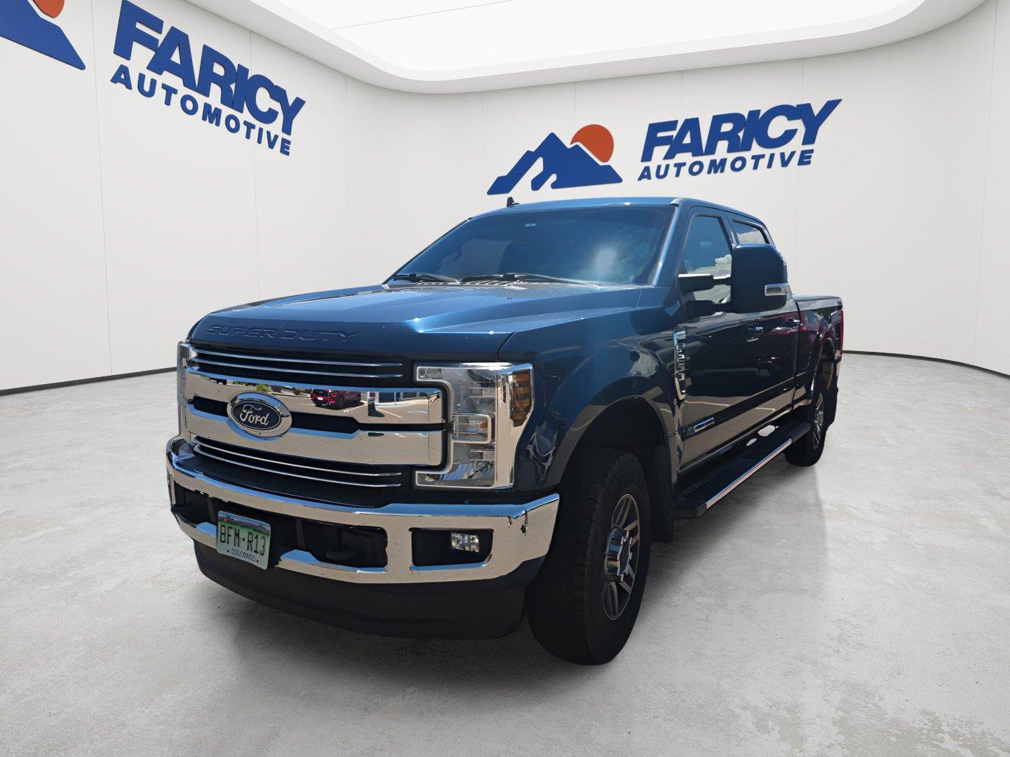 2019 Ford F-250 Super Duty Lariat Crew Cab 4WD