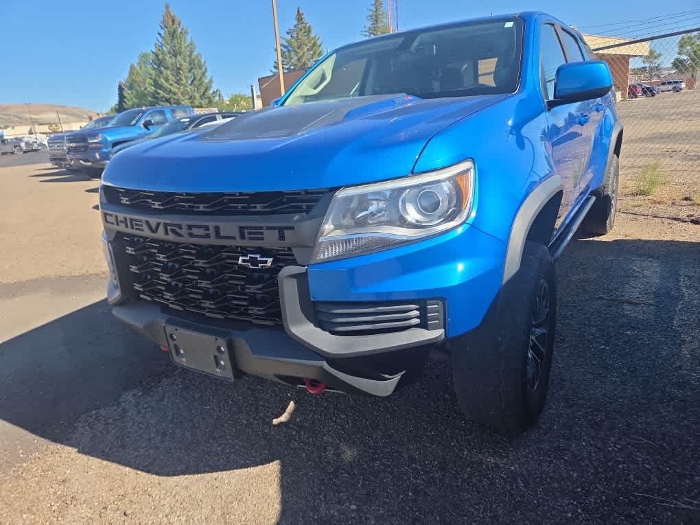 Bright Blue Metallic 2021 Chevrolet Colorado Pickup Truck Four-Wheel Drive 6-Speed Automatic