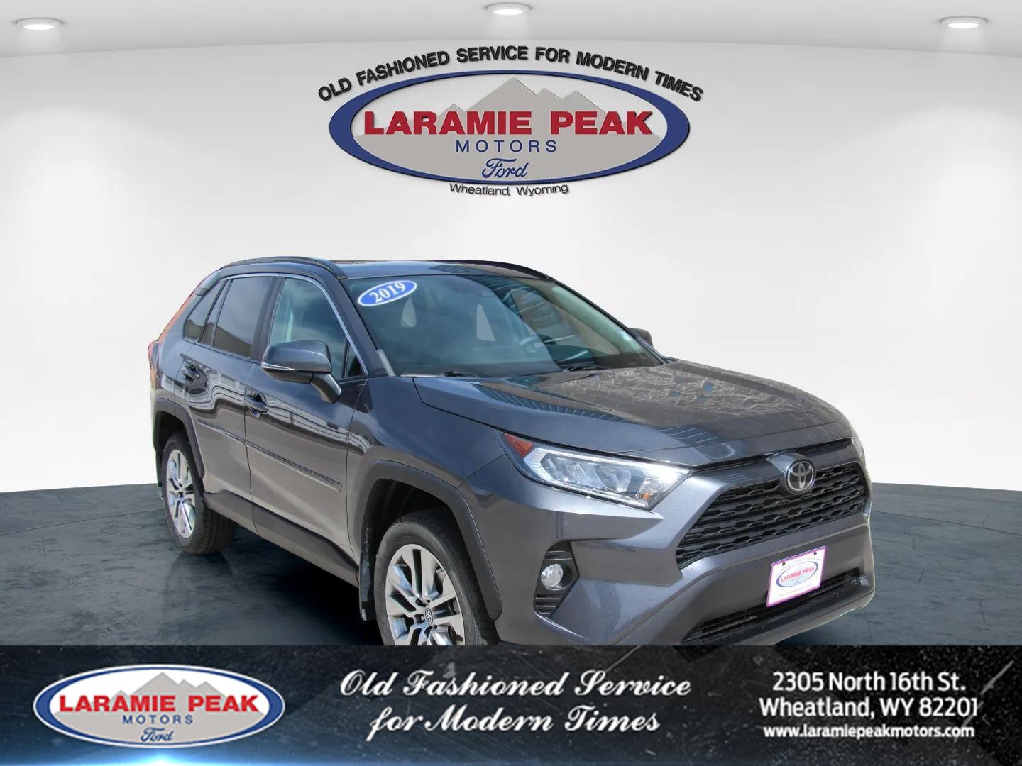 Magnetic Gray Metallic 2019 Toyota RAV4 XLE Premium AWD SUV / Crossover All-Wheel Drive 8-Speed Automatic