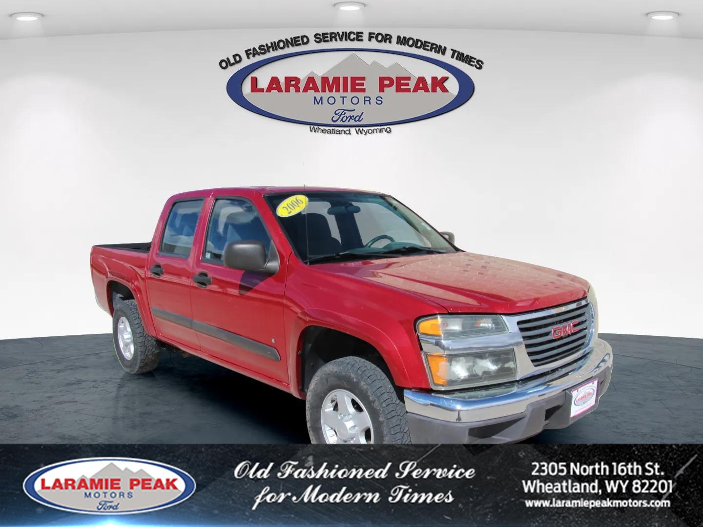 Cherry Red Metallic 2006 GMC Canyon SLE1 Crew Cab 4WD Pickup Truck Four-Wheel Drive 4-Speed Automatic