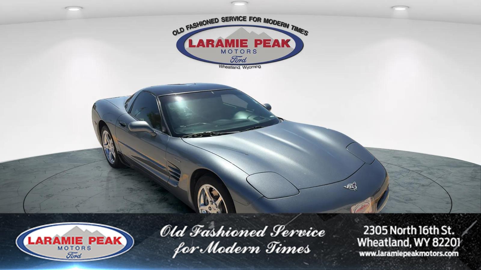 2003 Chevrolet Corvette Coupe RWD