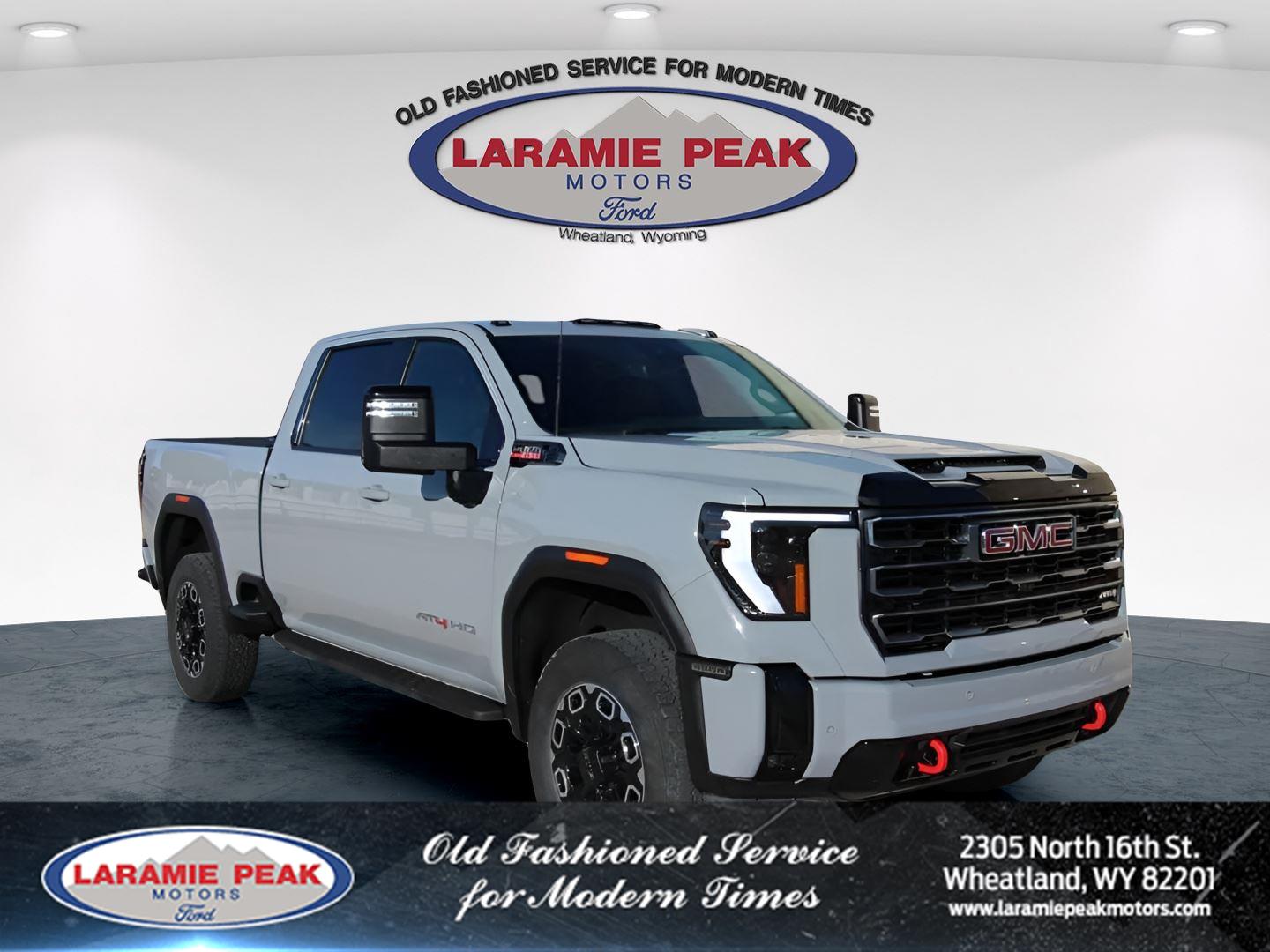 2025 GMC Sierra 3500HD AT4 Crew Cab 4WD