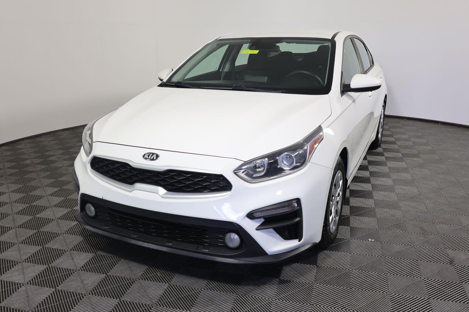 Clear White 2020 Kia Forte Sedan Front-Wheel Drive Continuously Variable Transmission
