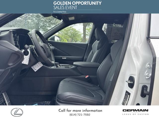 2025 Lexus TX 500h F SPORT Performance Premium photo 17